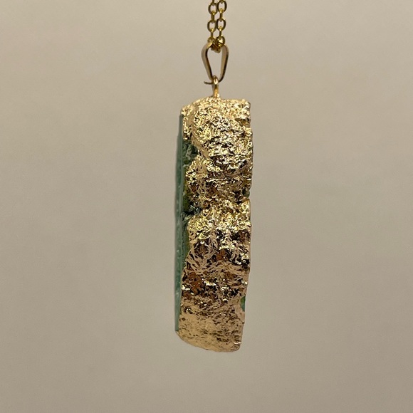 Natural Geode Stone & Crystal Quartz Christmas King Noble Fir Green Necklace 1b - Picture 3 of 11